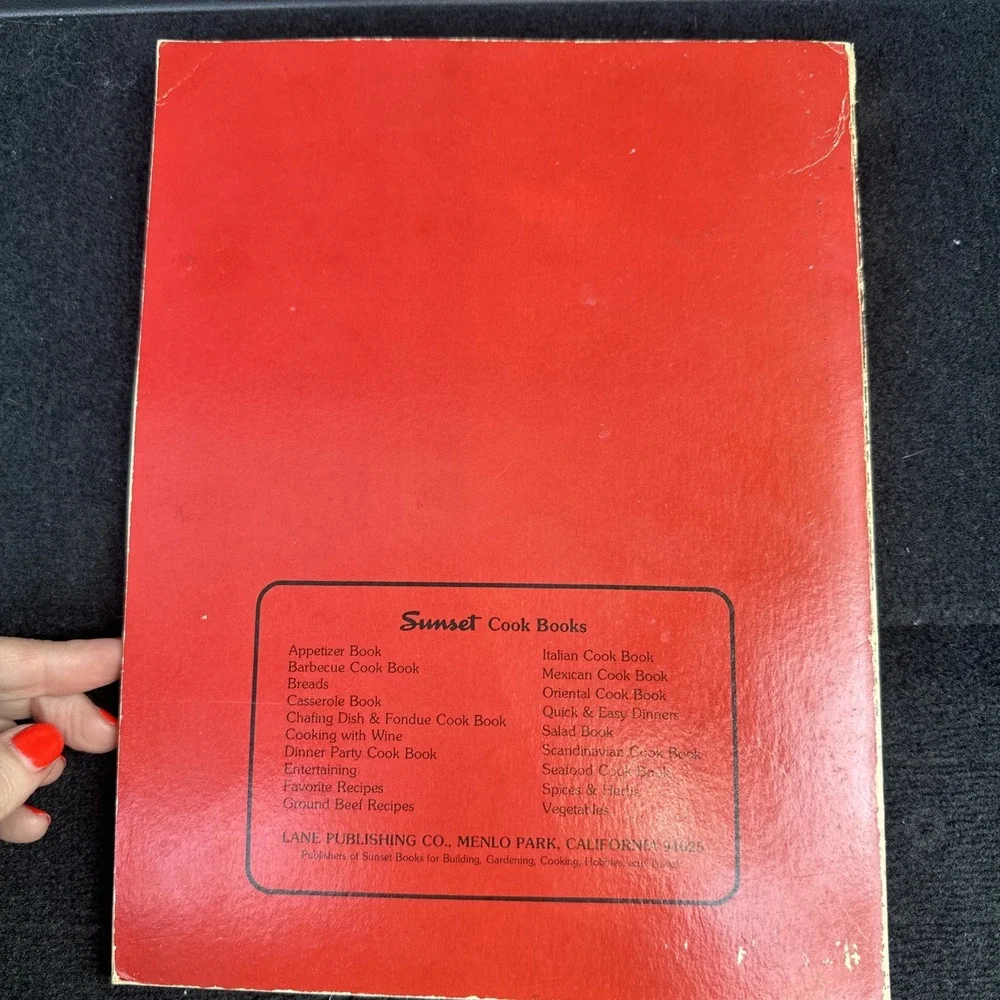1975 Sunset Barbecue Cook Book - 300 Recipes - Good Condition